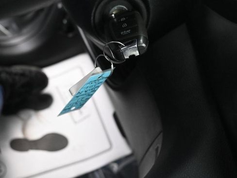 Used 2023 Hyundai Santa Fe SE image 11