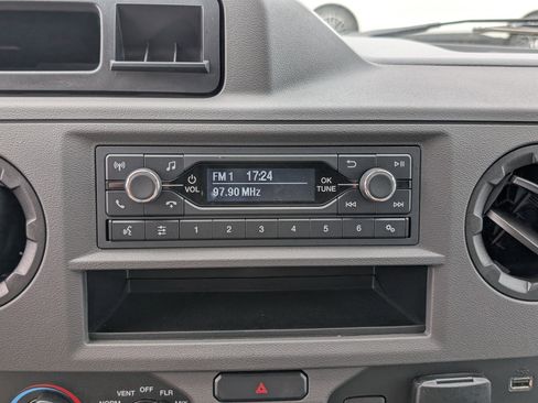 New 2026 Ford E-450 and Econoline 450 Super Duty w/ Power Equipment Group image 18