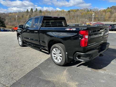 Used 2021 Chevrolet Silverado 1500 Custom image 7