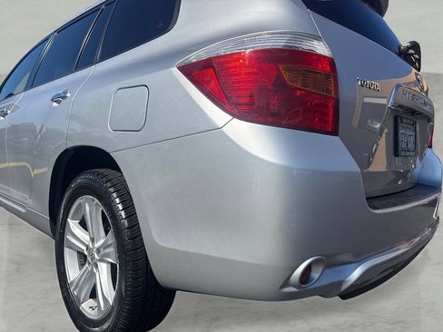 Used 2009 Toyota Highlander Limited FWD image 35