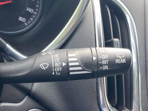 Used 2024 Chevrolet Equinox LT AWD/4WD image 22