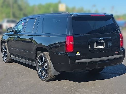 Used 2020 Chevrolet Suburban Premier w/ RST 6.2L Performance Edition AWD/4WD image 4