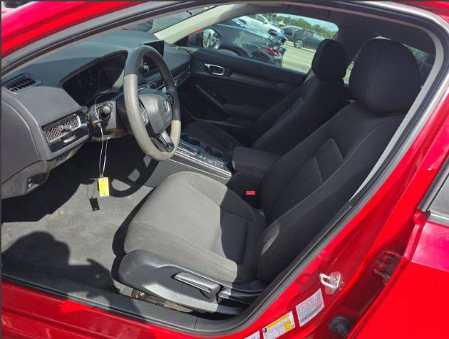 Used 2022 Honda Civic LX image 2