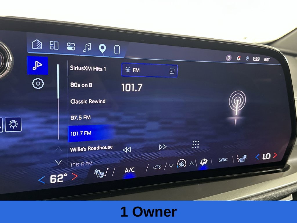 Used 2026 Chevrolet Traverse LT AWD/4WD image 15