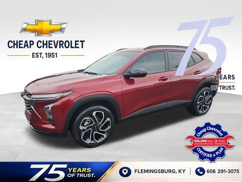 Used 2025 Chevrolet Trax RS w/ Driver Confidence Package FWD image 1