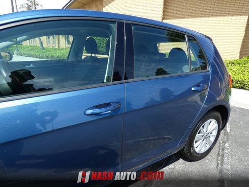 Used 2018 Volkswagen Golf S FWD image 13