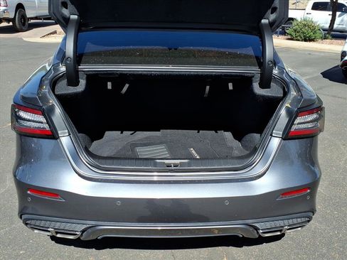 Used 2020 Nissan Maxima 3.5 SV w/ Floor Mat Group image 10