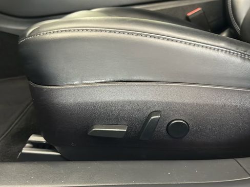 Used 2018 Tesla Model 3 Long Range image 15