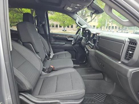 Used 2023 Chevrolet Silverado 1500 LT image 8