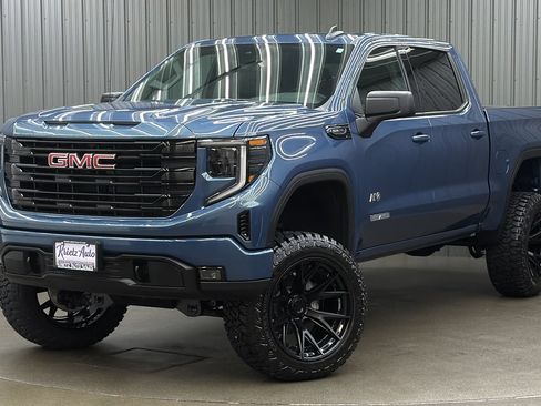 Used 2026 GMC Sierra 1500 Elevation AWD/4WD image 1