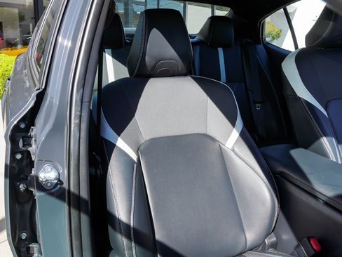 Used 2025 Toyota Camry SE FWD image 22