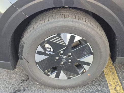 New 2026 Kia Carnival LXS image 16