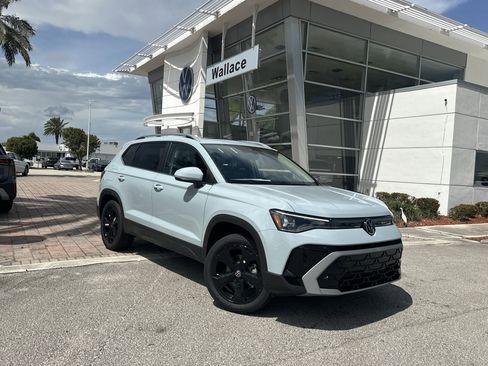 New 2026 Volkswagen Taos SEL AWD/4WD image 1