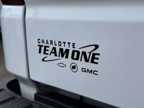 Used 2019 Chevrolet Silverado 1500 LT Trail Boss w/ Convenience Package AWD/4WD image 32