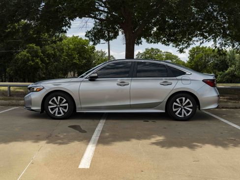 Used 2026 Honda Civic LX image 6