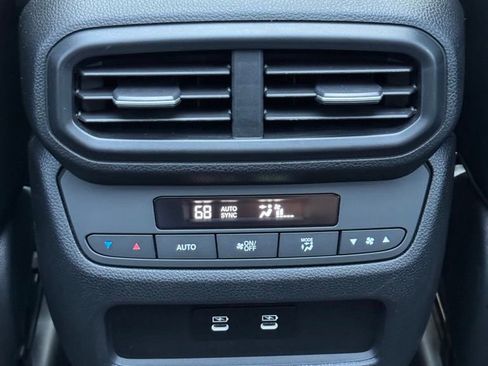 Certified 2026 Honda Pilot Touring image 14