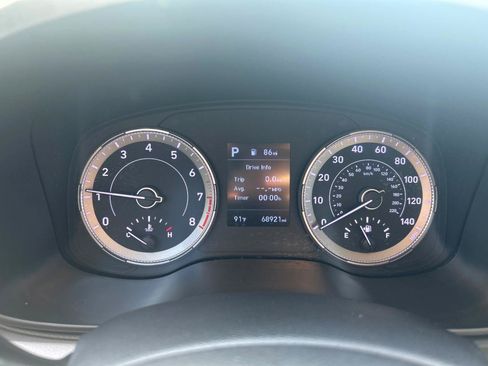 Used 2020 Hyundai Venue SEL w/ Convenience Package FWD image 14