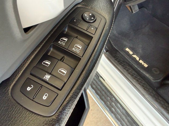 Used 2021 RAM 2500 Big Horn AWD/4WD image 15