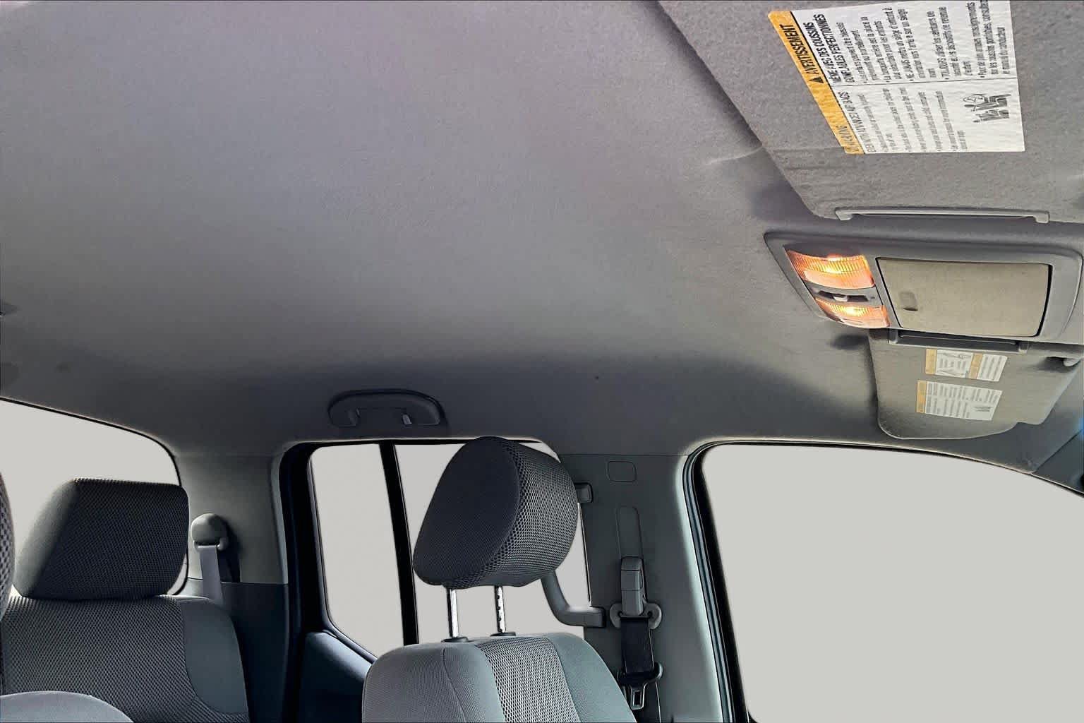 Used 2007 Nissan Frontier LE RWD image 13