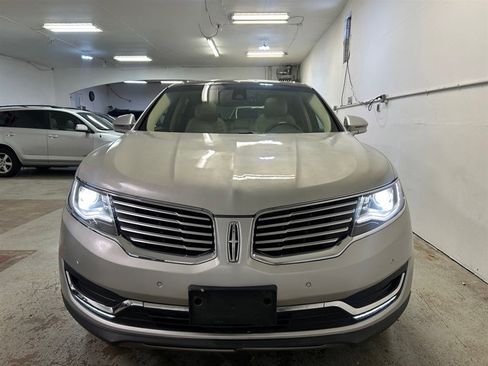 Used 2016 Lincoln MKX Reserve w/ Technology Package image 2