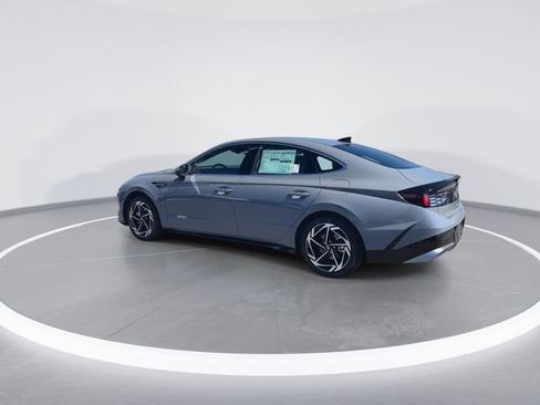 New 2026 Hyundai Sonata SEL FWD image 6