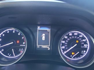 Used 2019 Toyota Camry SE video 2