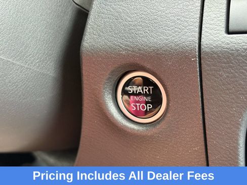 Used 2025 Nissan Frontier SV AWD/4WD image 18