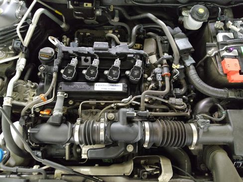 Used 2019 Honda Accord EX image 30
