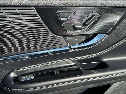 Used 2022 Lincoln Corsair AWD w/ Equipment Group 101A image 26