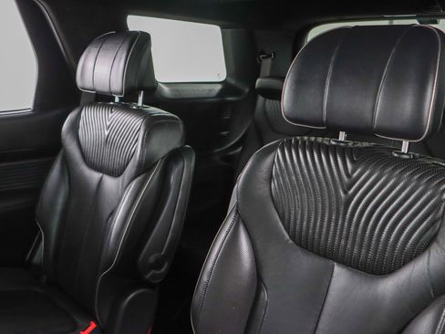 Used 2023 Hyundai Palisade Calligraphy image 26