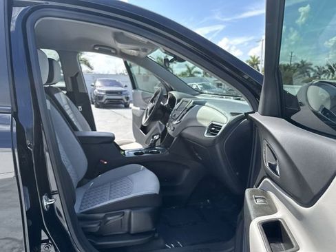 Certified 2024 Chevrolet Equinox LS w/ LS Convenience Package image 29