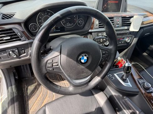 Used 2015 BMW 328i xDrive Sedan AWD/4WD image 8