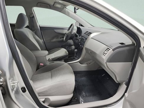 Used 2009 Toyota Corolla LE image 12