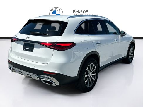 Used 2025 Mercedes-Benz GLC 300 image 7
