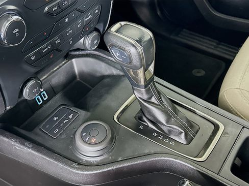 Used 2019 Ford Ranger XLT w/ Equipment Group 302A Luxury image 24