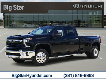 Used 2025 Chevrolet Silverado 3500 LTZ w/ LTZ Plus Package