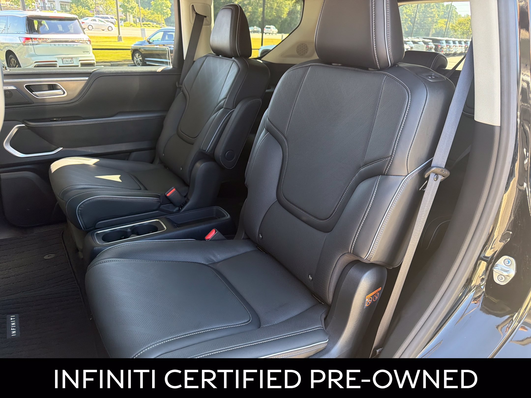 Certified 2026 INFINITI QX80 Luxe RWD image 31