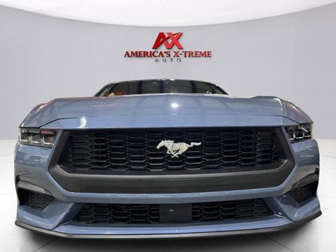 Used 2025 Ford Mustang Coupe image 10