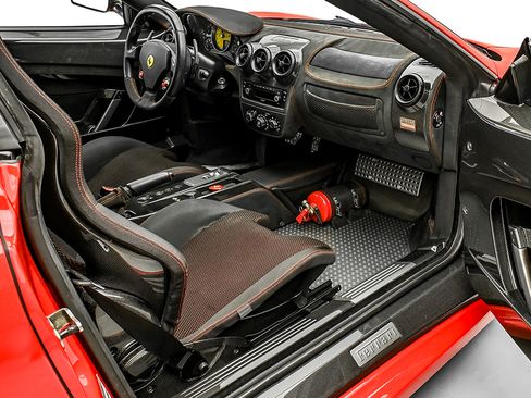 Used 2008 Ferrari F430 Scuderia RWD image 17