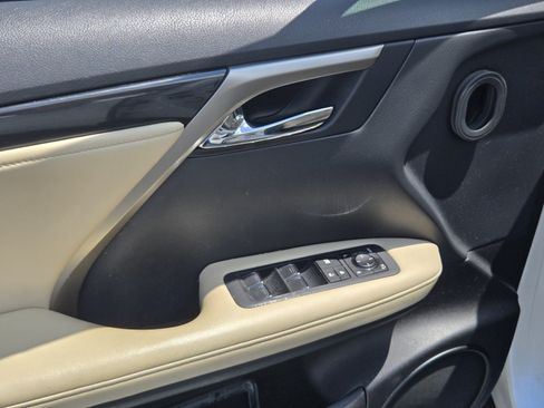 Used 2021 Lexus RX 350 FWD w/ Accessory Package image 10