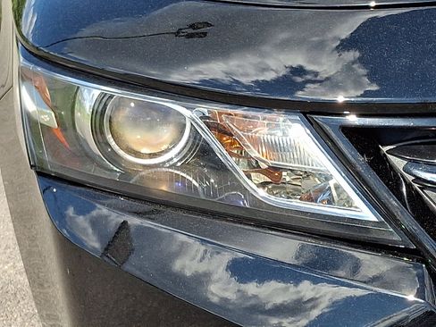 Used 2017 Chevrolet Impala LT FWD image 9