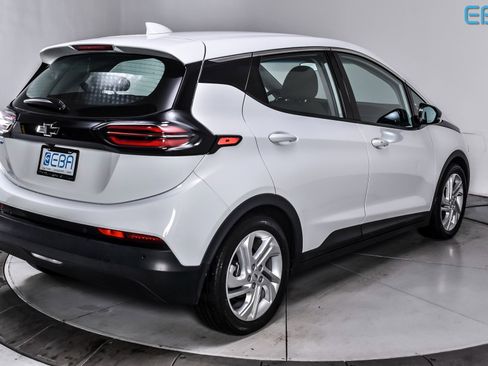 Used 2023 Chevrolet Bolt LT w/ Driver Confidence Package image 6