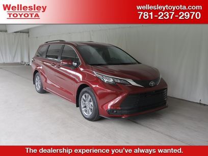 Used 2026 Toyota Sienna LE