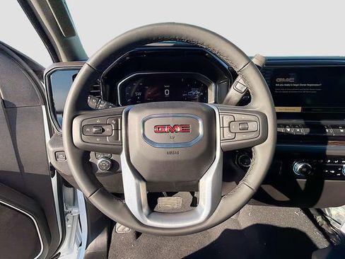 New 2026 GMC Sierra 3500 SLE w/ SLE Convenience Package AWD/4WD image 11
