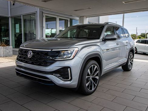 New 2026 Volkswagen Atlas SEL Premium R-Line AWD/4WD image 13