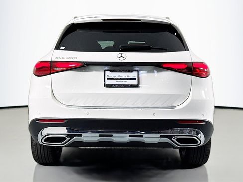 New 2026 Mercedes-Benz GLC 300 image 3