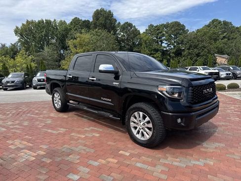 Used 2017 Toyota Tundra Limited w/ Limited Premium Package AWD/4WD image 38