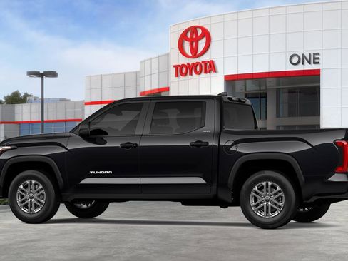 New 2025 Toyota Tundra SR5 AWD/4WD image 44