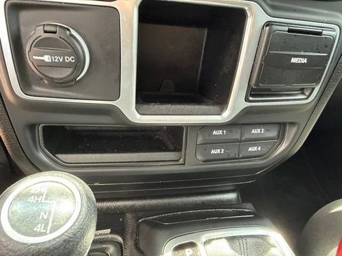 Used 2018 Jeep Wrangler Unlimited Sport AWD/4WD image 20