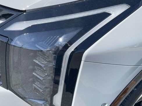 New 2026 Kia Sportage SX image 13